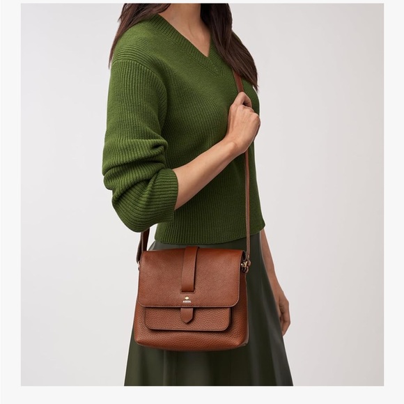 NEW Fossil Kinley Brown Leather Small Crossbody Purse - Picture 2 of 9